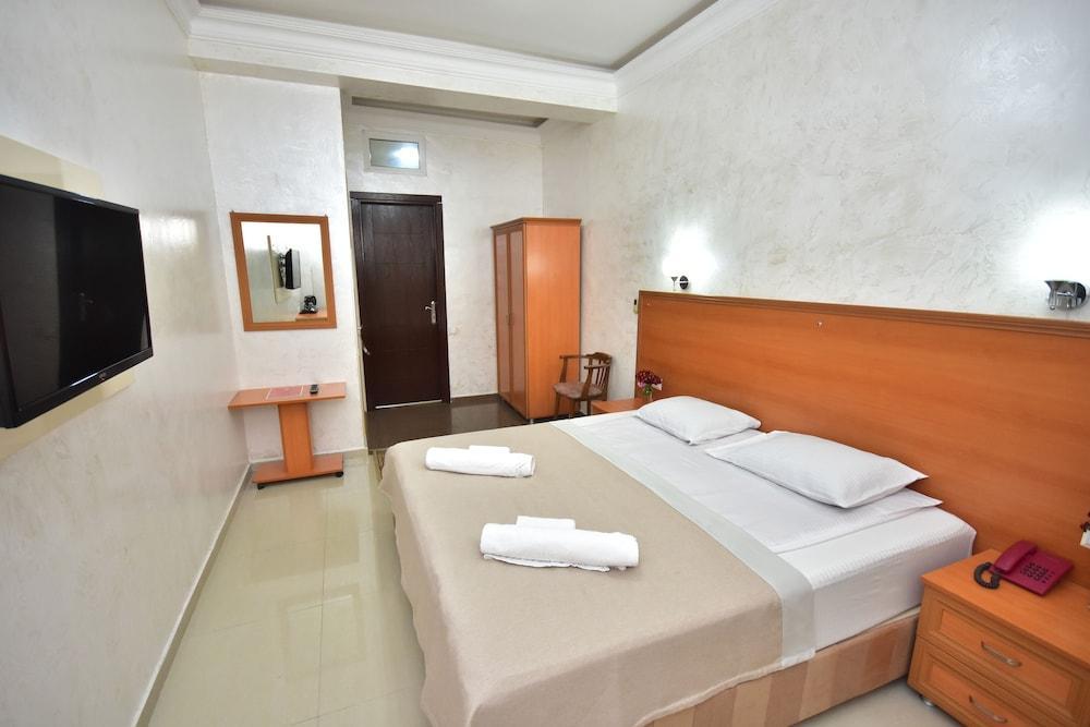 Hotel Chao Batumi Exteriör bild