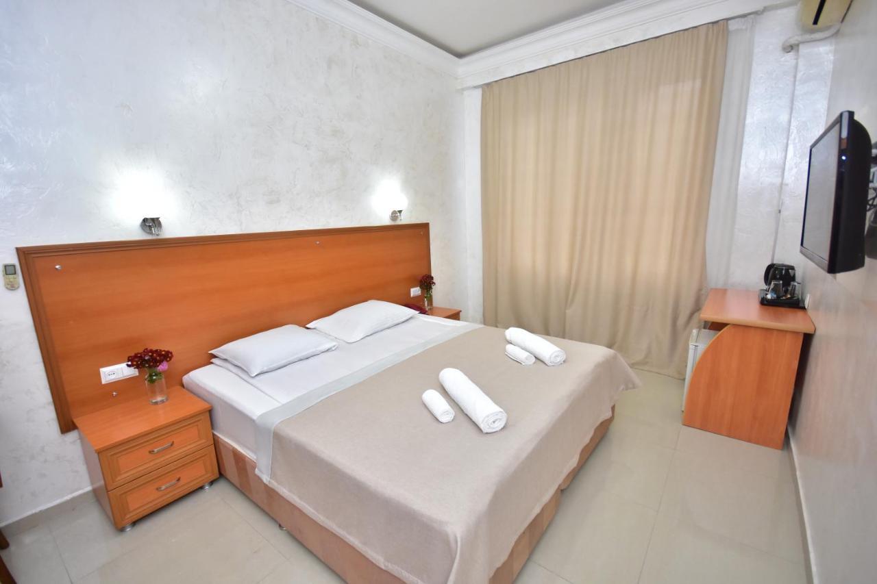 Hotel Chao Batumi Exteriör bild